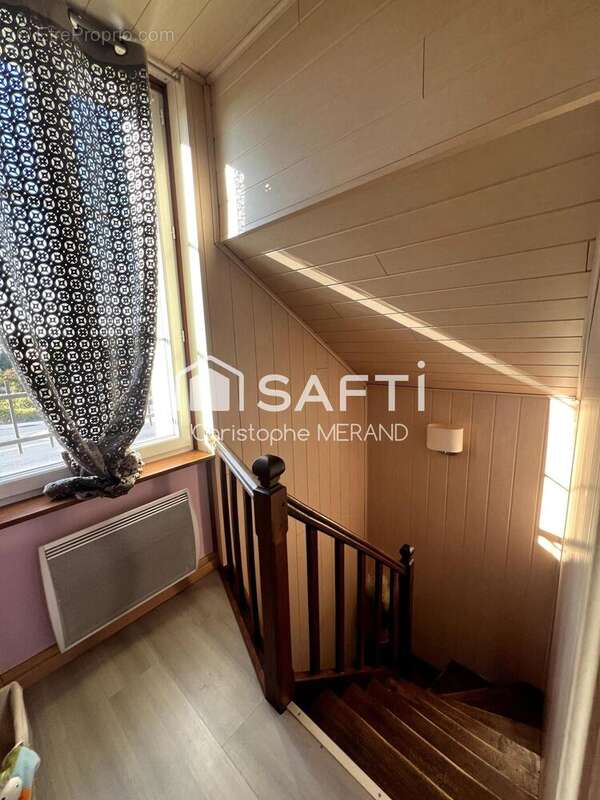 Photo 8 - Maison à DANGE-SAINT-ROMAIN