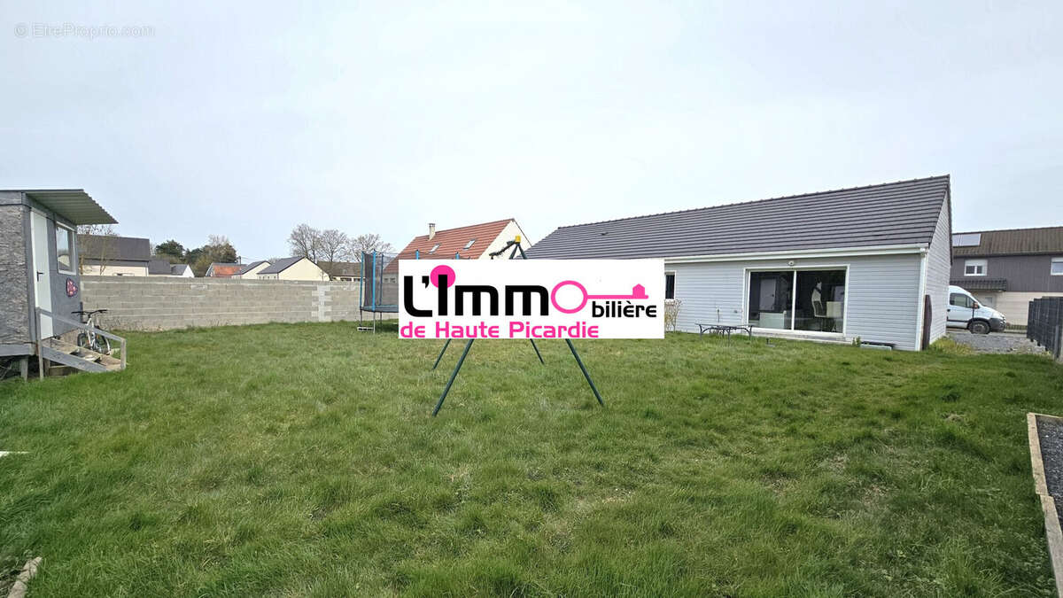 Jardin - Maison à DOMPIERRE-BECQUINCOURT