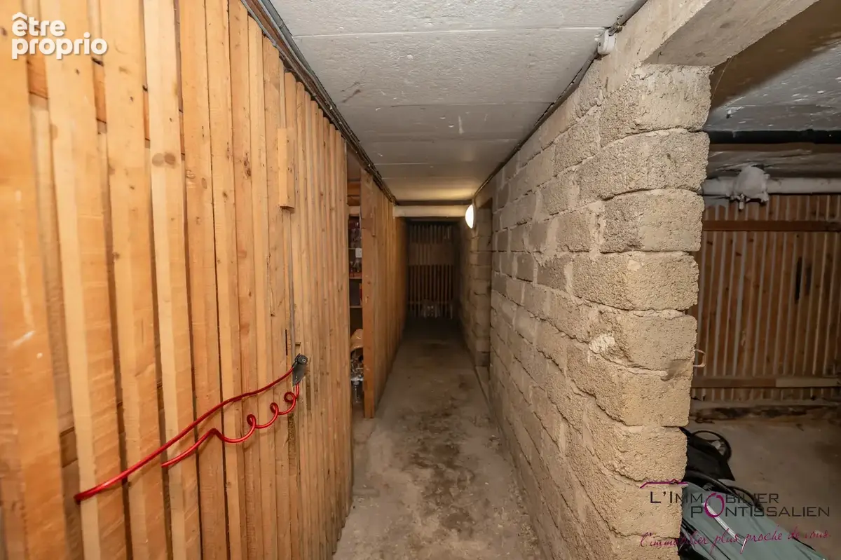 Pontarlier - proximité centre ville : t3, 2 chambres, cave et parking - photo 21
