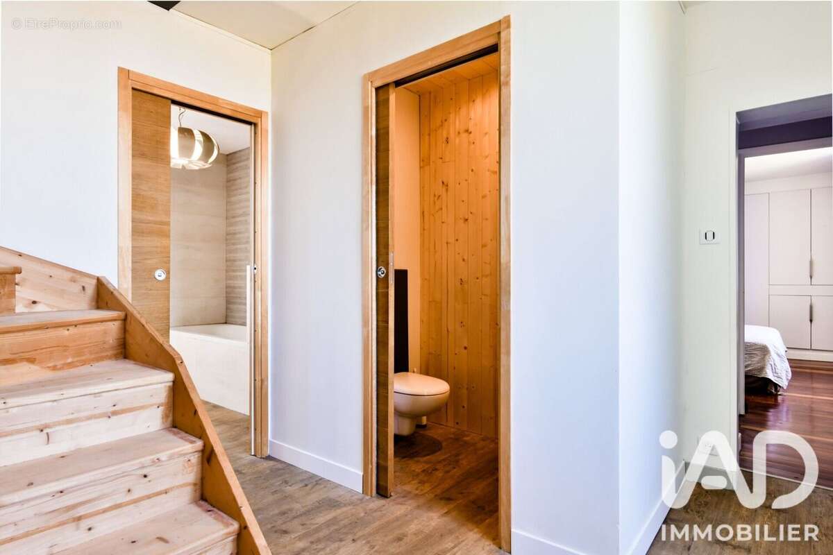 Maison 242 m² à Cherveux  - photo 7