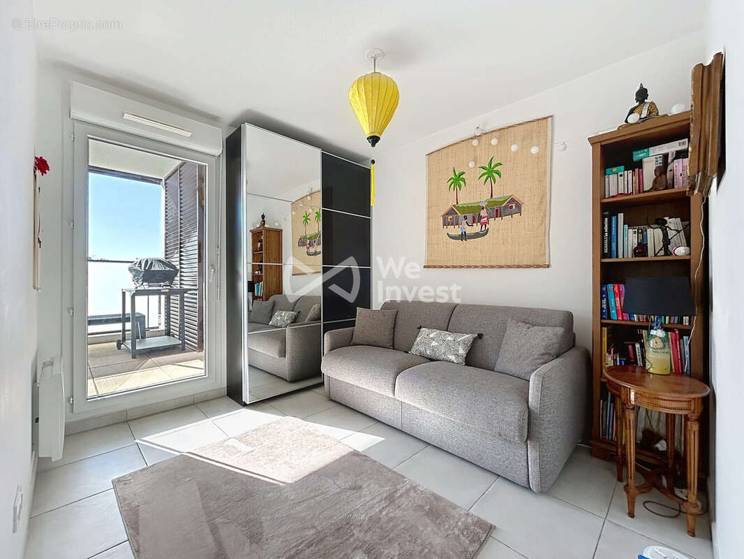 Appartement à MAUGUIO