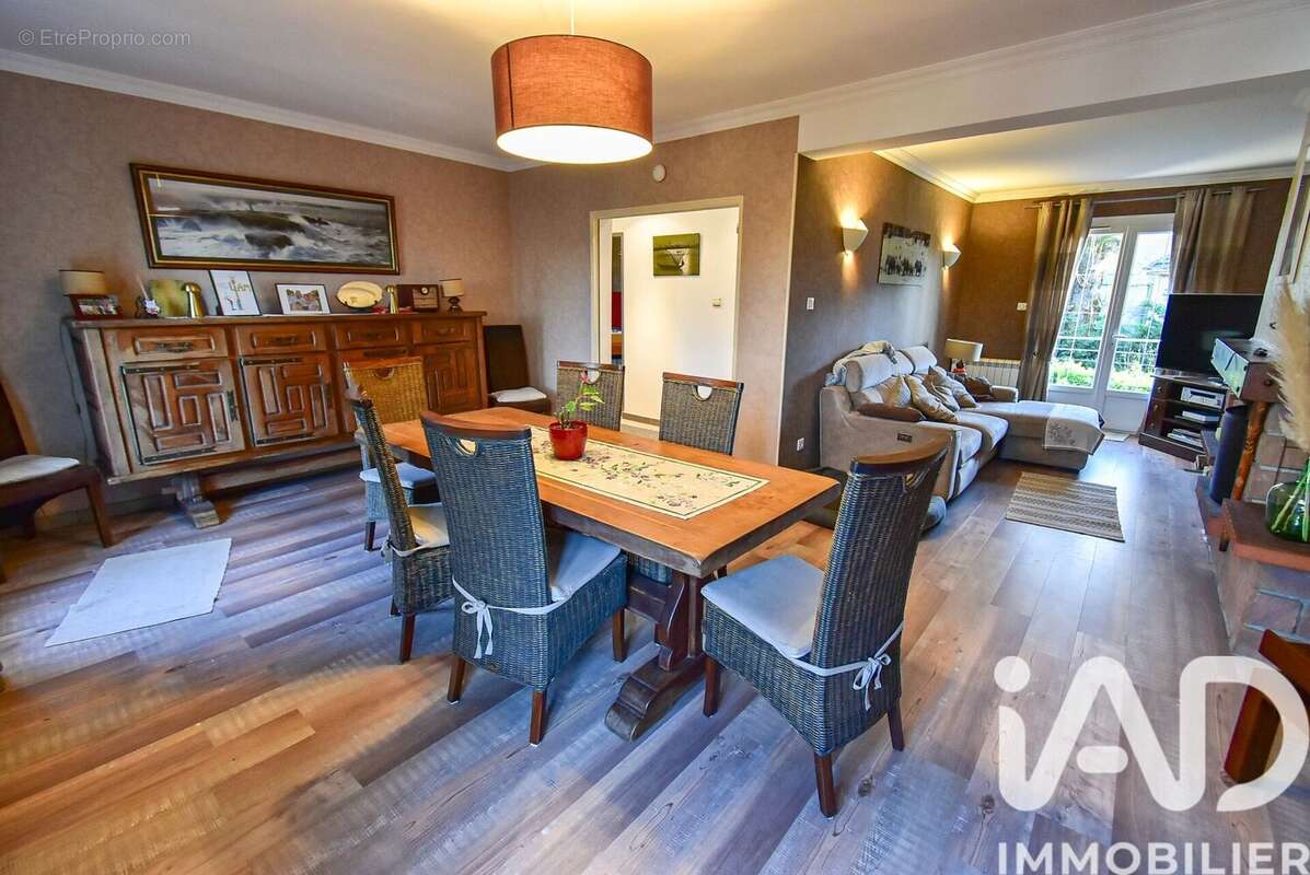 Photo 5 - Maison à CLICHY-SOUS-BOIS