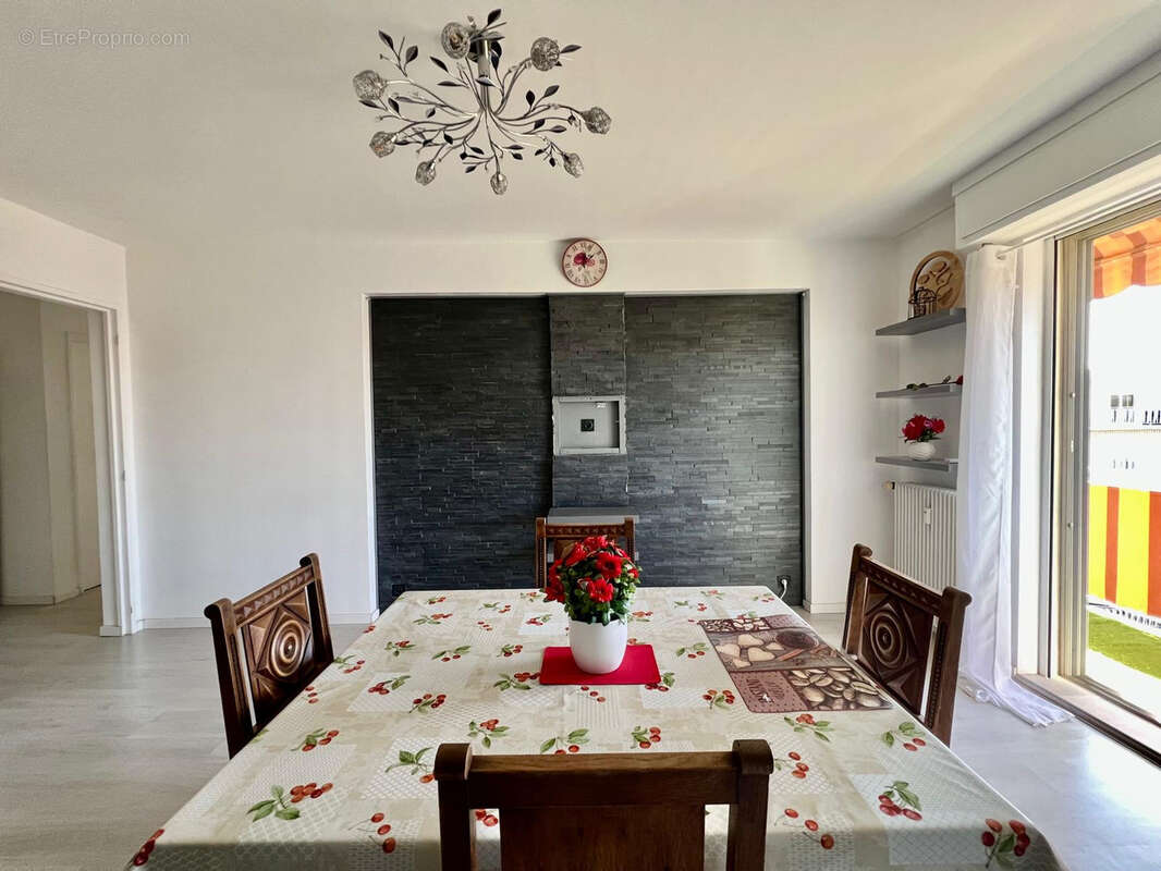 Appartement à LE CANNET