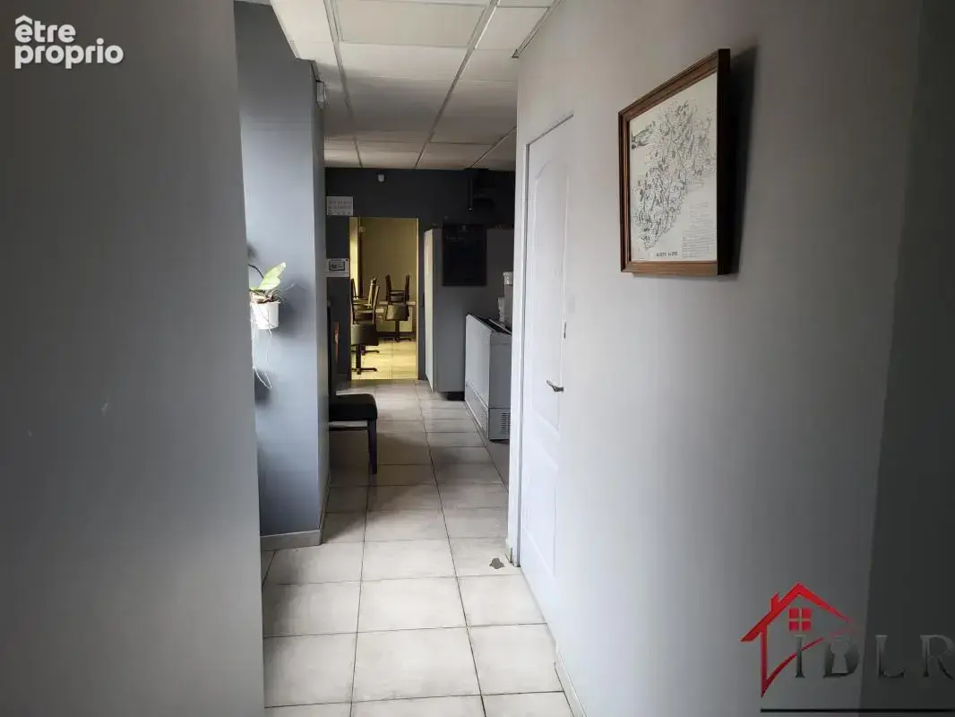 ensemble immobilier de restaurant et hôtel - photo 4