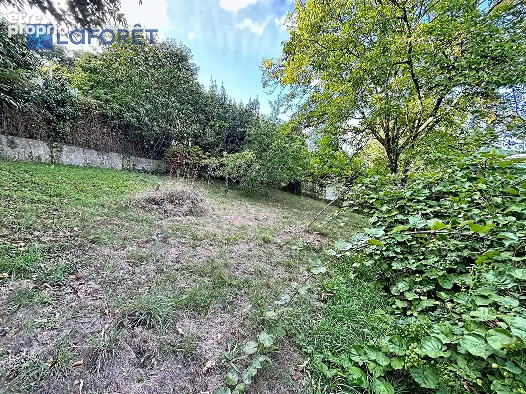 Terrain à HENNEBONT