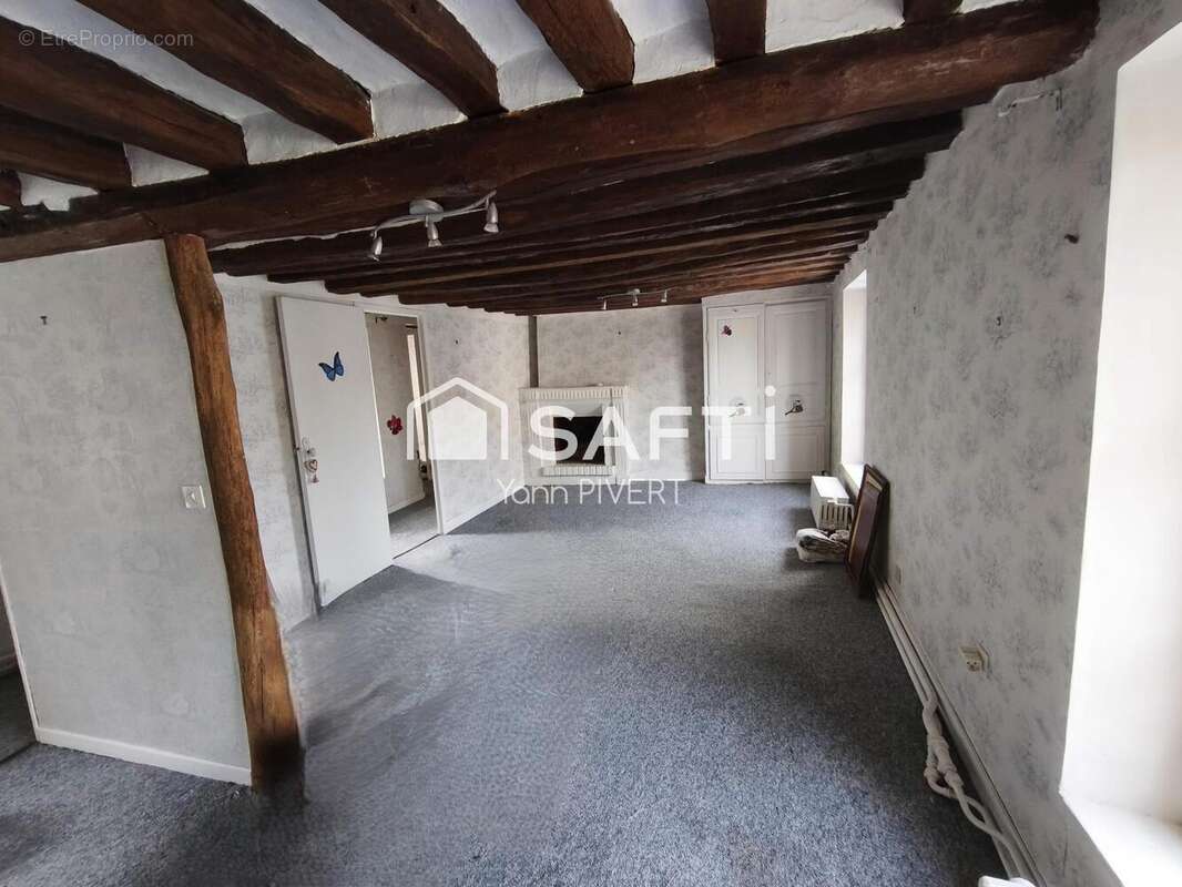 Maison 142 m² à Montceaux-Les-Meaux  - photo 7