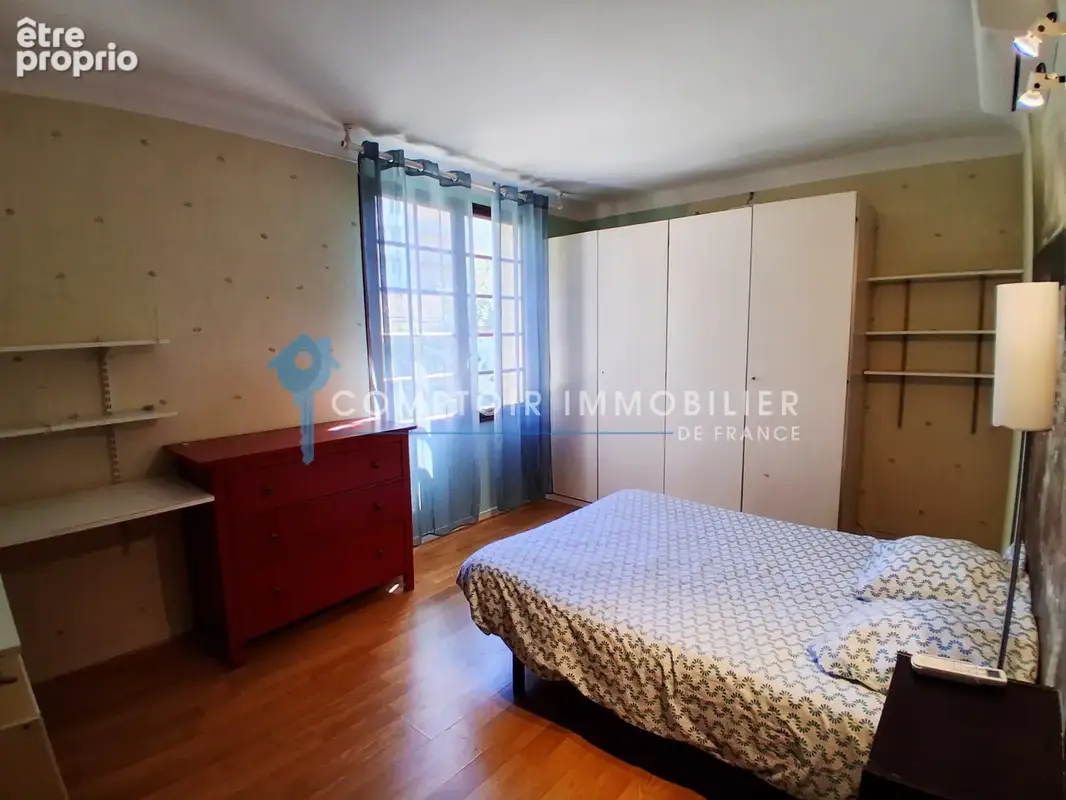 Dept 84 - Cavaillon - Maison d'environ 120 m2 sur 557 m2 avec garage - photo 6