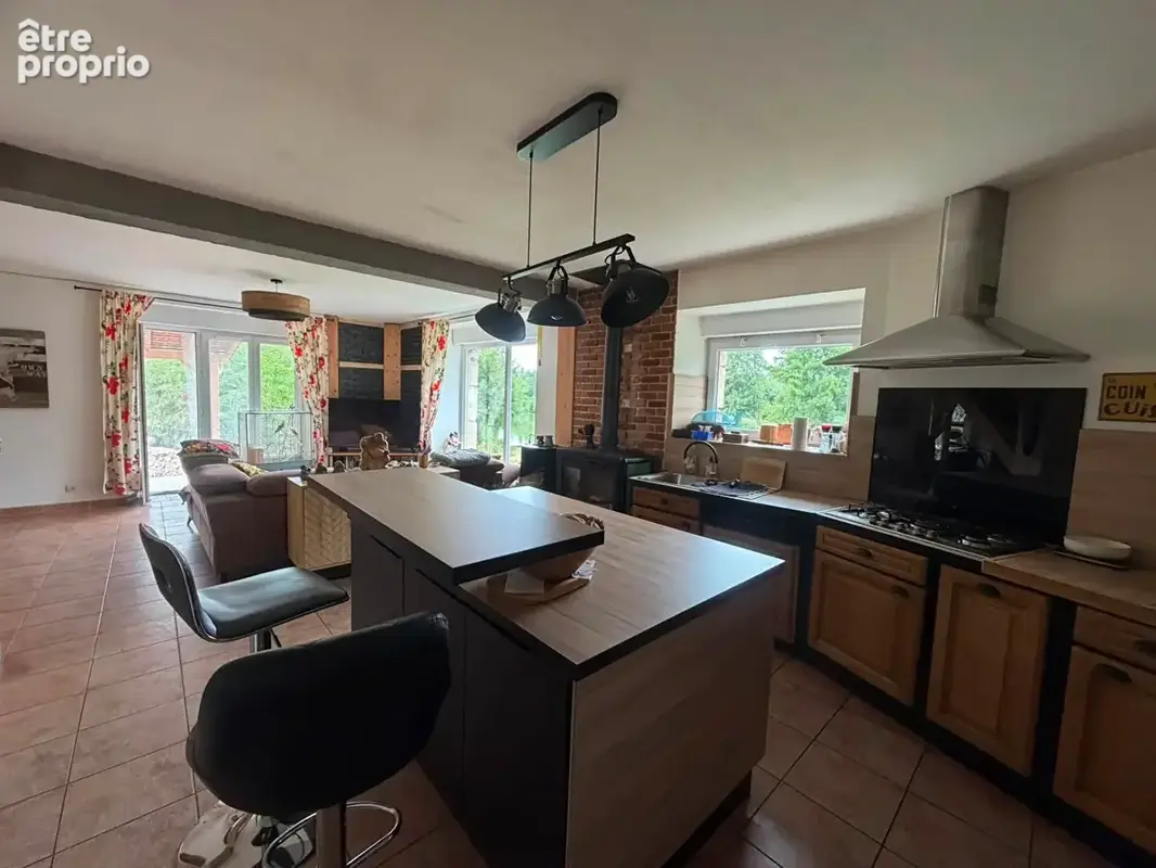 HAUTE VIENNE - Superbe propriété avec étang de pêche à la carpe conforme et 2,5 hectares de terrain - photo 18
