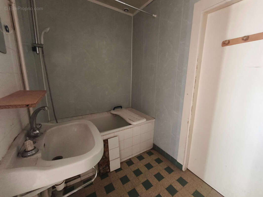 Appartement à POLIGNY