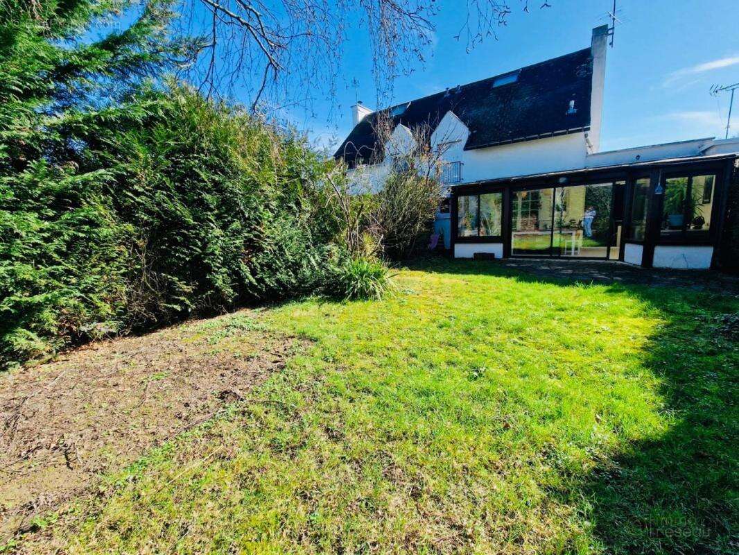 Maison à OZOIR-LA-FERRIERE