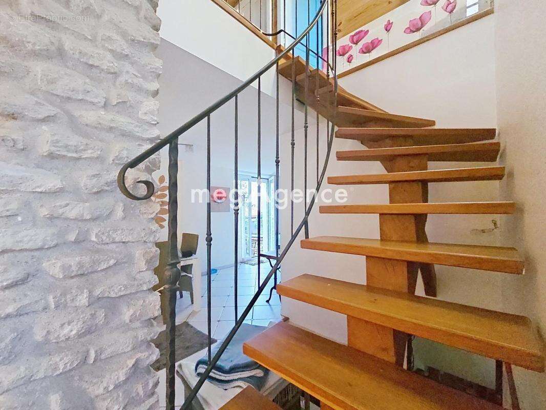 Maison à BOUAFLE
