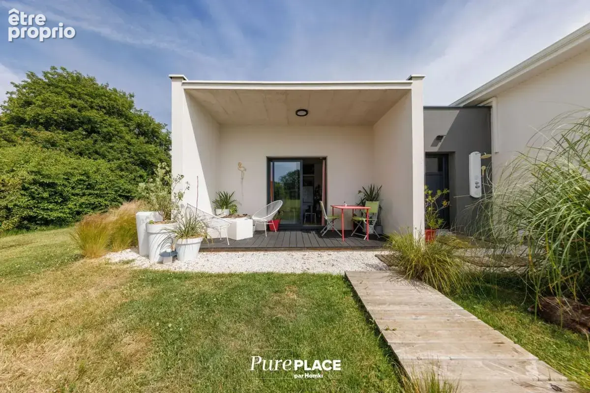 Villa d’architecte contemporaine avec piscine chauffée et vues sur le Puy de Dôme et le Sancy - photo 29