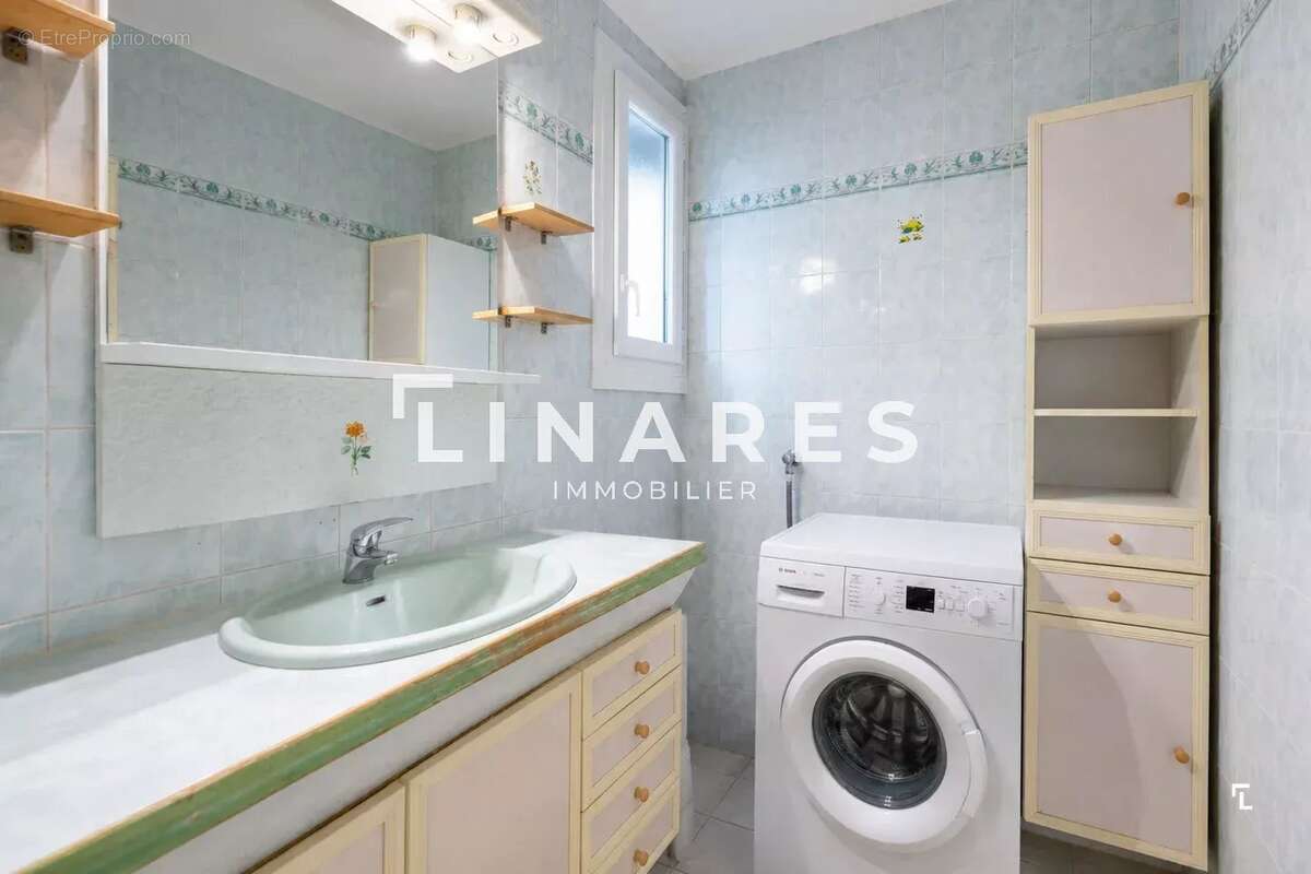 LE BELVÉDÈRE DE LA VALBARELLE - Appartement T4 de 87m² - Vue dégagée - Parking - Cave - 13010 - photo 5