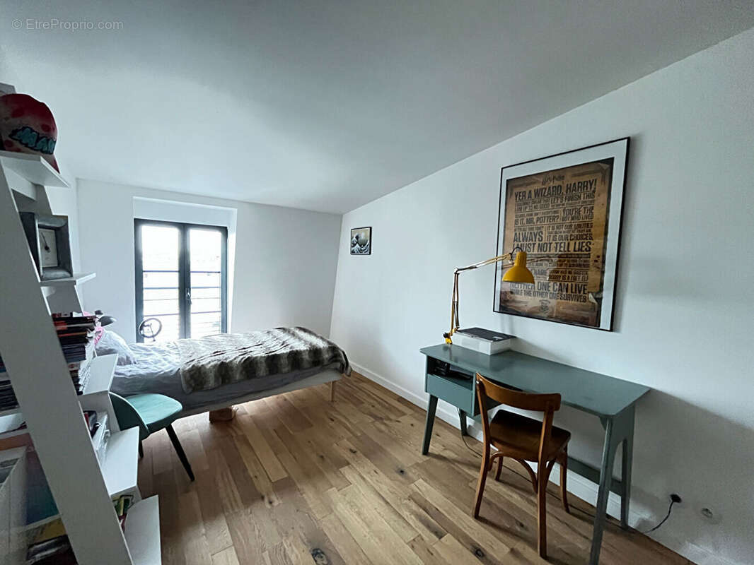 Appartement à SURESNES