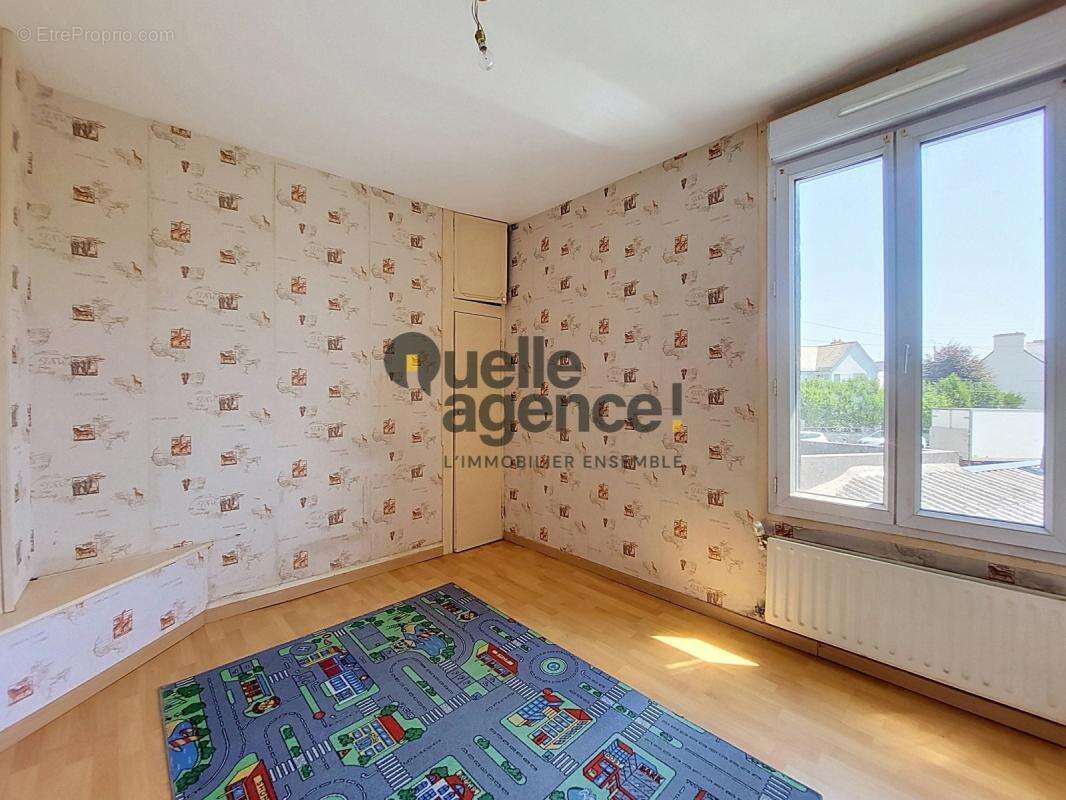 Brest rive gauche – Une maison pleine de potentiel avec 4 chambres et jardin - photo 13