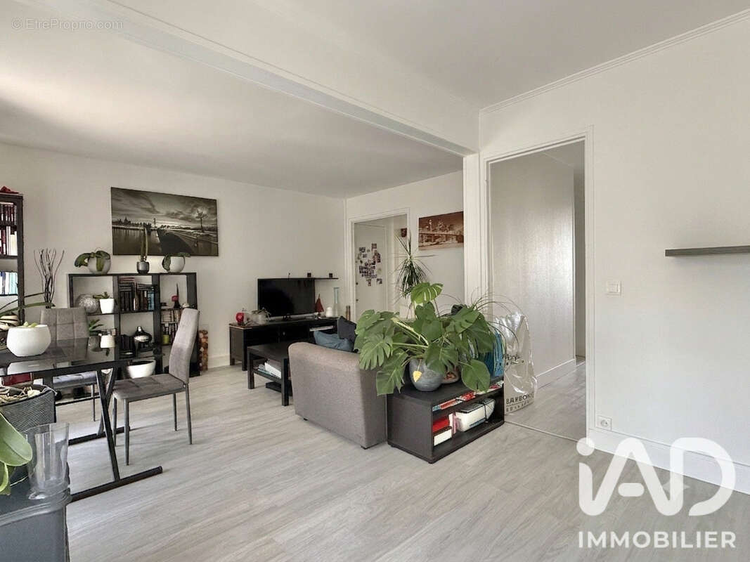 Appartement 62 m² à Chilly-Mazarin  - photo 3