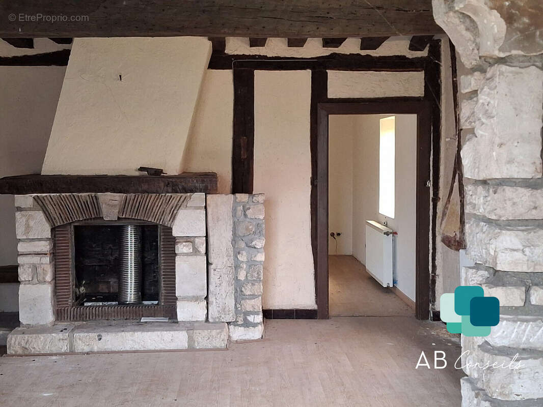 Maison à FRANQUEVILLE-SAINT-PIERRE