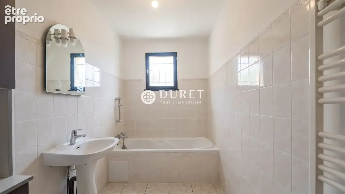 Maison 5 pièces 86 m² à vendre à Beaupreau (49600) - photo 6