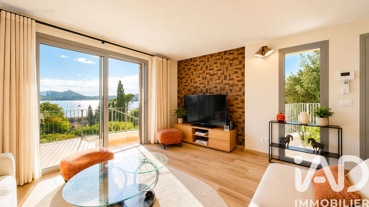 Appartement 106 m² à La Seyne-Sur-Mer  - photo 8