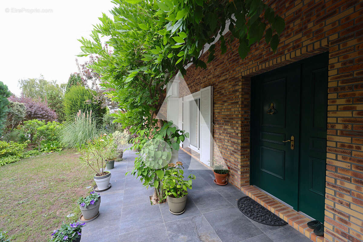 Maison à SAINT-GERMAIN-LES-CORBEIL