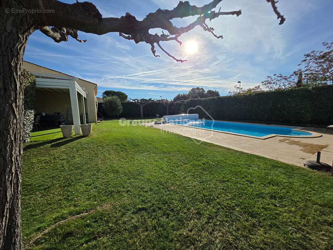 Maison à VINON-SUR-VERDON