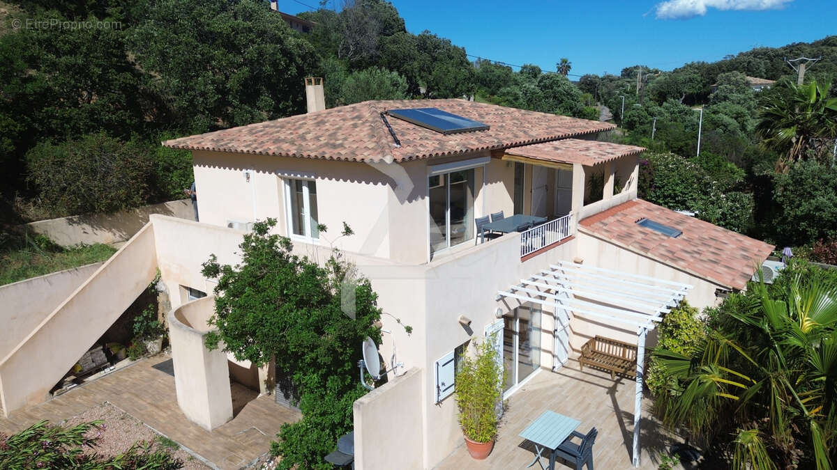 Maison à PORTO-VECCHIO