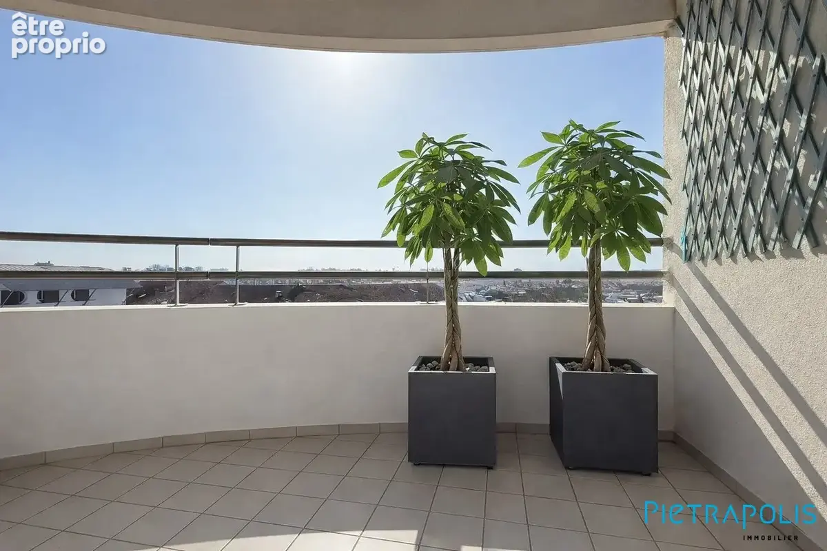 Appartement 5 pièces 125 m² à vendre à Villeurbanne (69100) - photo 4