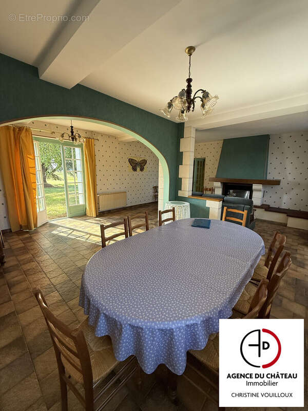 Maison à SAINT-BENOIT-SUR-LOIRE