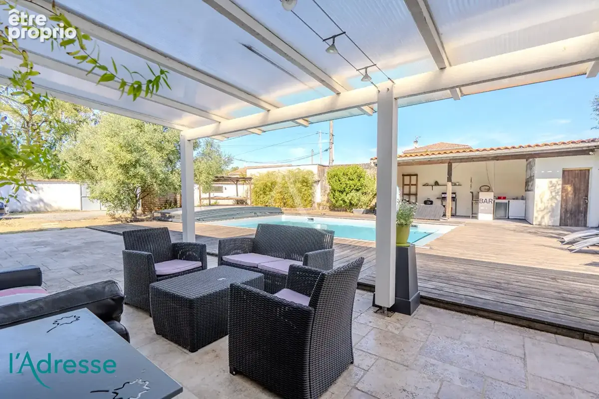 CANEJAN - Maison esprit Loft de 139 m² avec jardin et piscine - photo 12