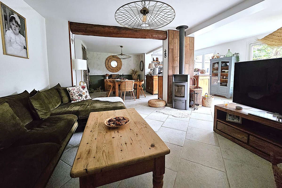 Maison à VAUCOURTOIS