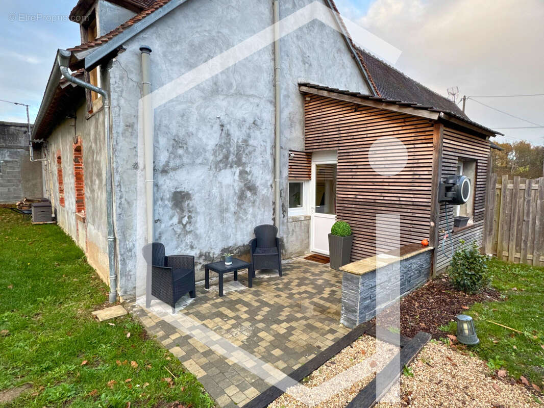 Maison à SAVIGNY-EN-SANCERRE