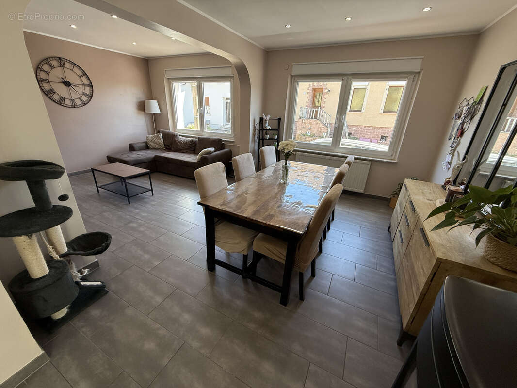 Maison 6 pieces de 121 m2 avec 4 chambres - photo 4