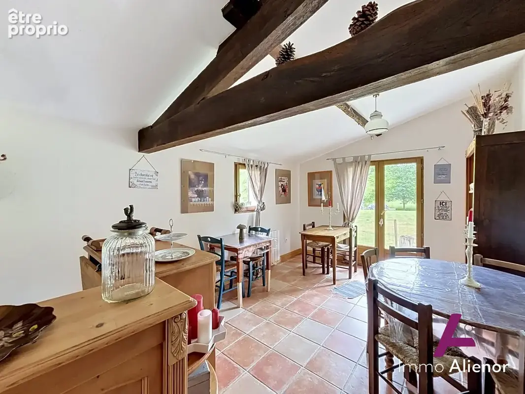 Maison 188 m² à Saint-Martin-De-Gurson  - photo 8