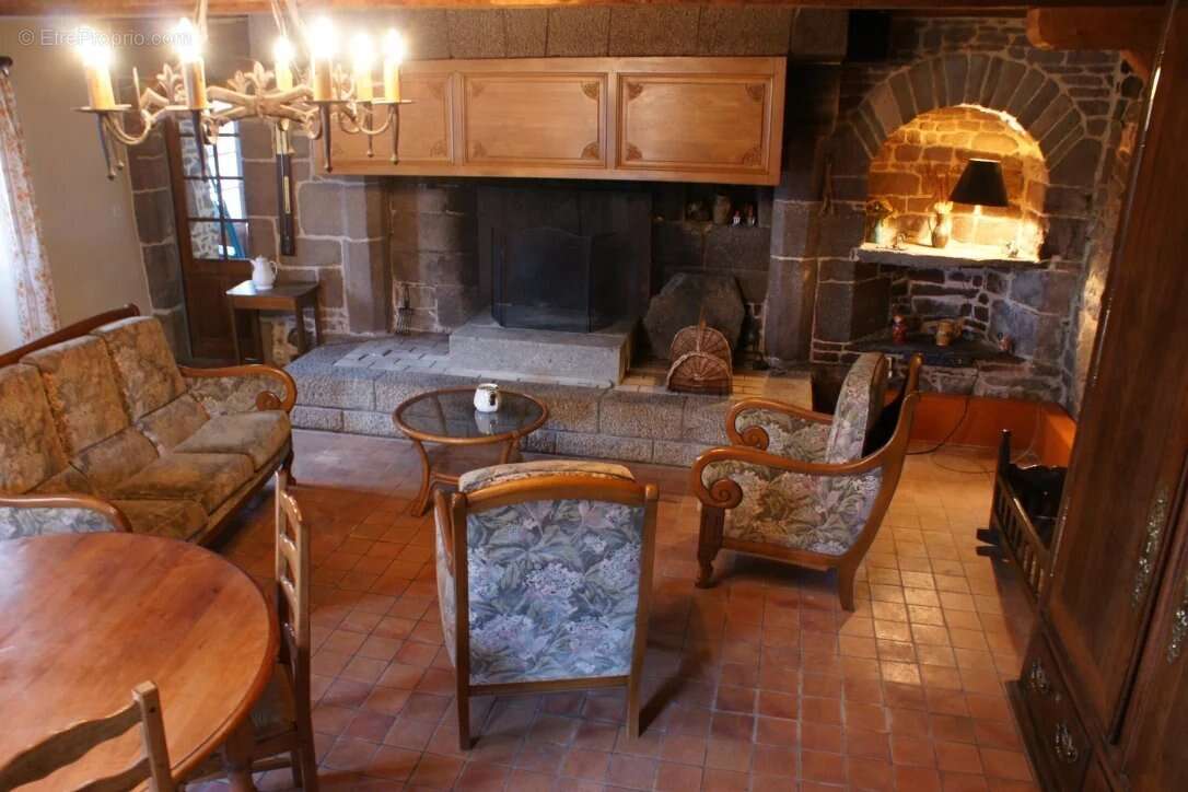 Maison à SAINT-AUBIN-DES-PREAUX