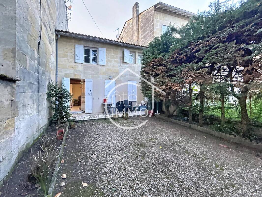 Appartement à CASTILLON-LA-BATAILLE