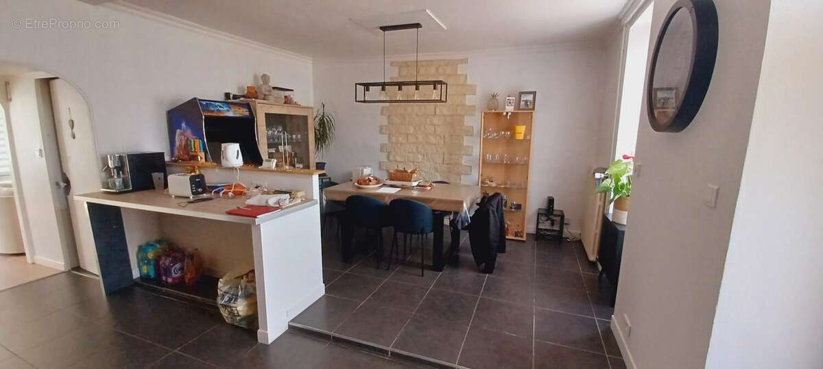 Maison à SAINT-LAURENT-SUR-SEVRE