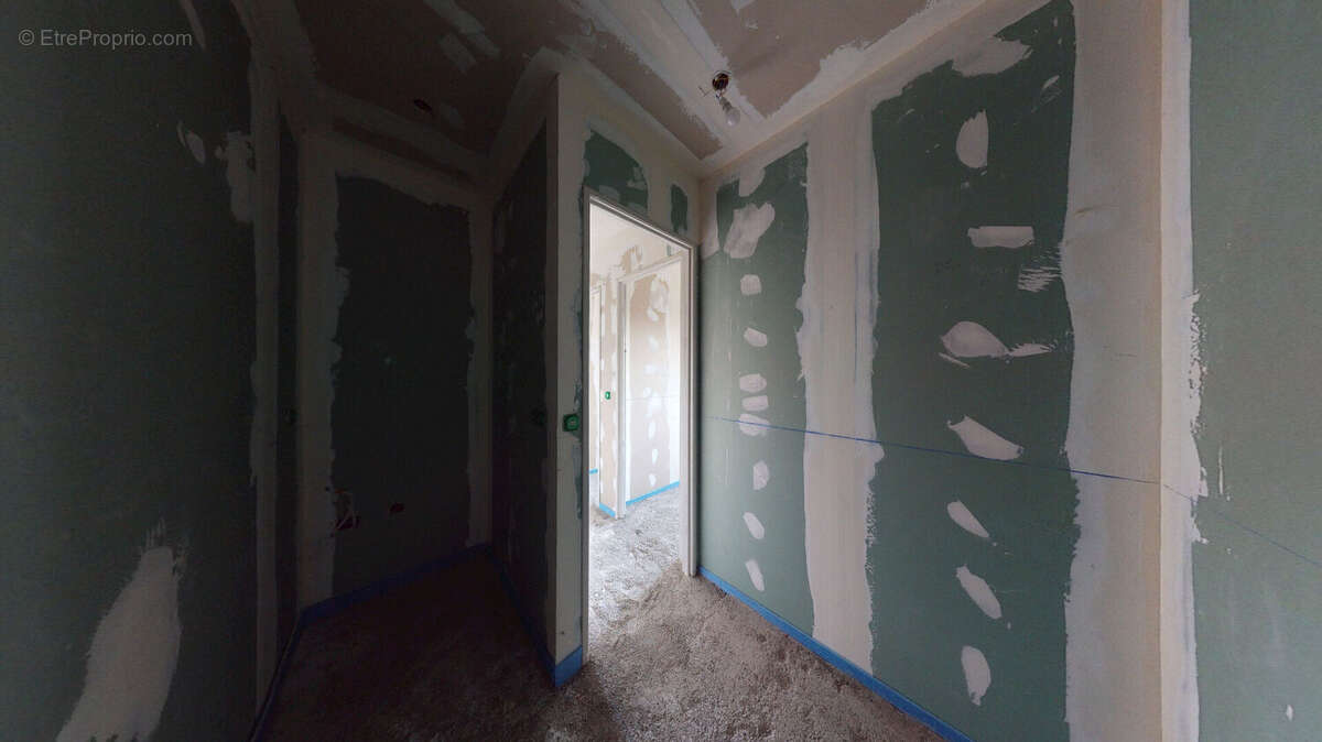 Appartement à VAULNAVEYS-LE-HAUT