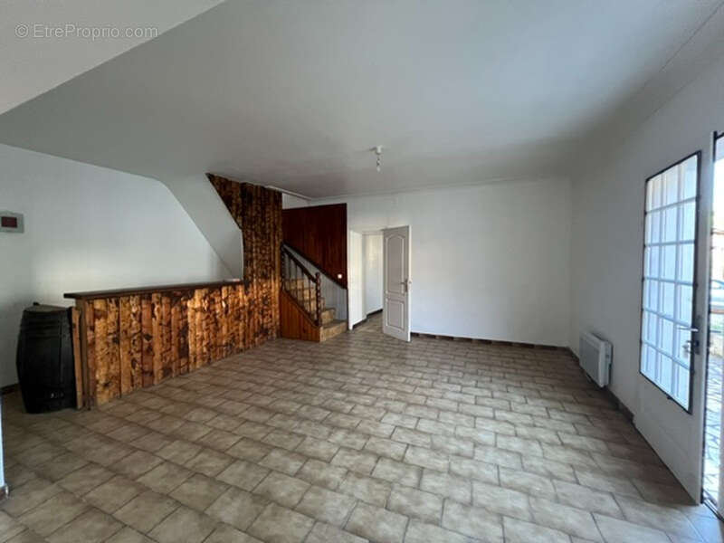 Maison à AIGUILLON