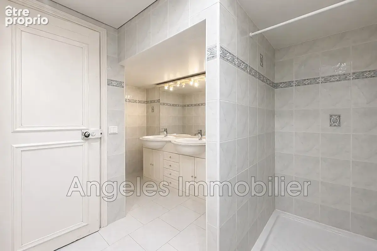 Maison 113 m² à Antibes  - photo 7