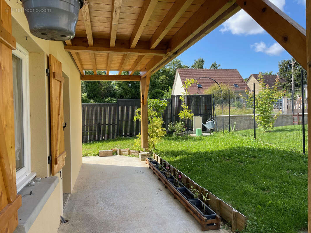 JAVERNANT - Garage 38m2 - photo 7