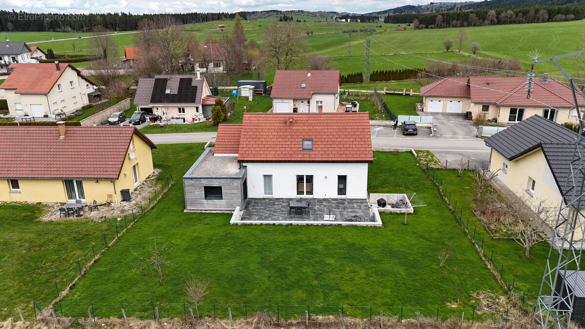 Maison à LA CHENALOTTE