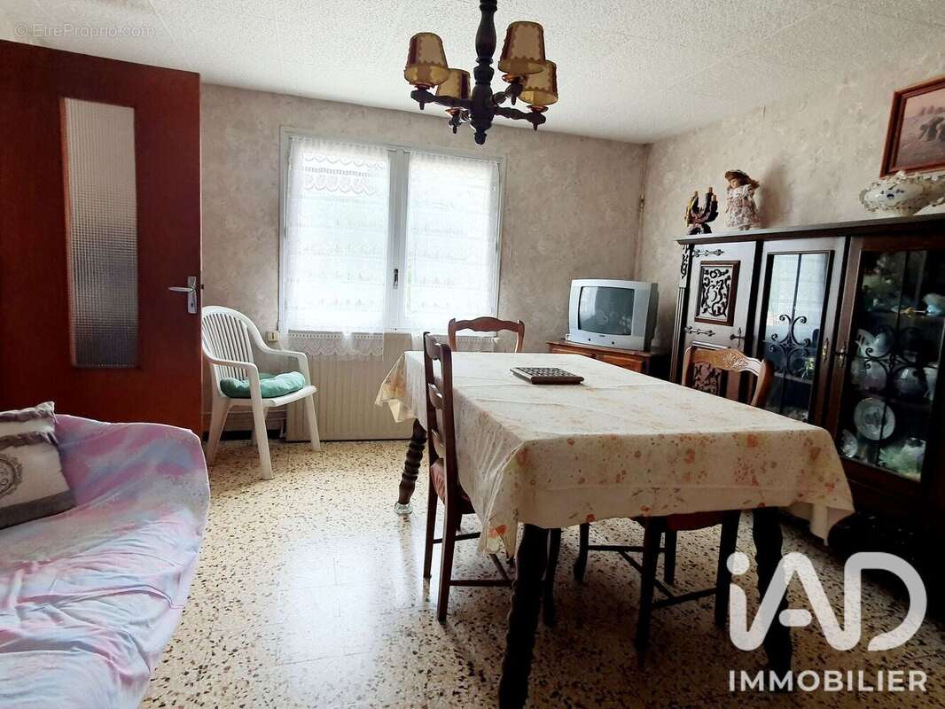 Photo 5 - Appartement à LA TOUR-SUR-ORB
