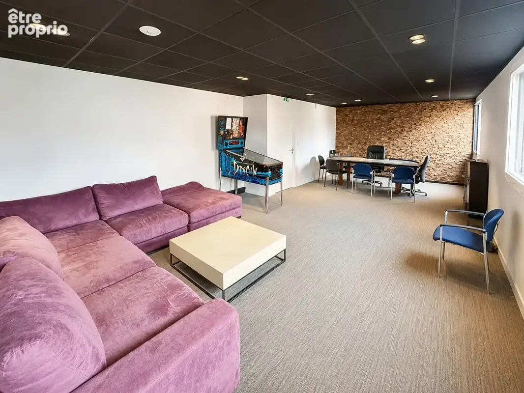 Bureaux aménagés avec 4 parkings et 2 terrasses - Business Park - photo 9