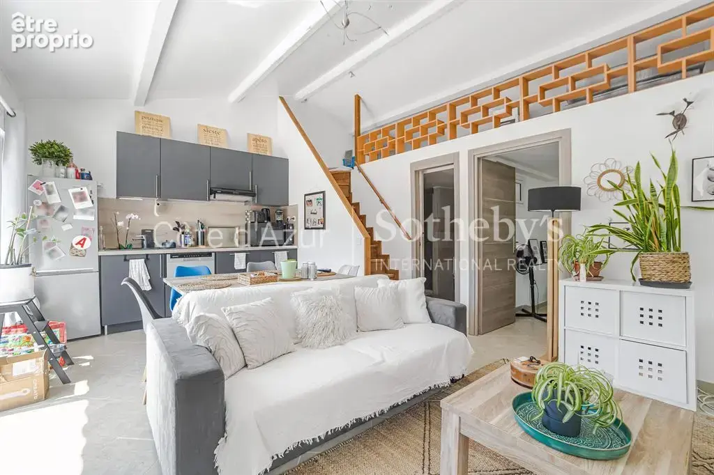 Villa provençale avec dépendance, piscine et potentiel d'extension sur terrain de 3 000 m² - photo 11
