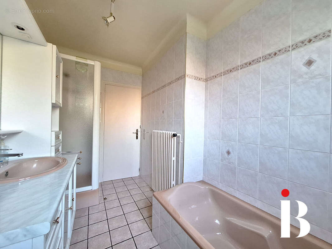 Maison saint herblain bourg - 3 chambres- potentiel amenagement combles - photo 5