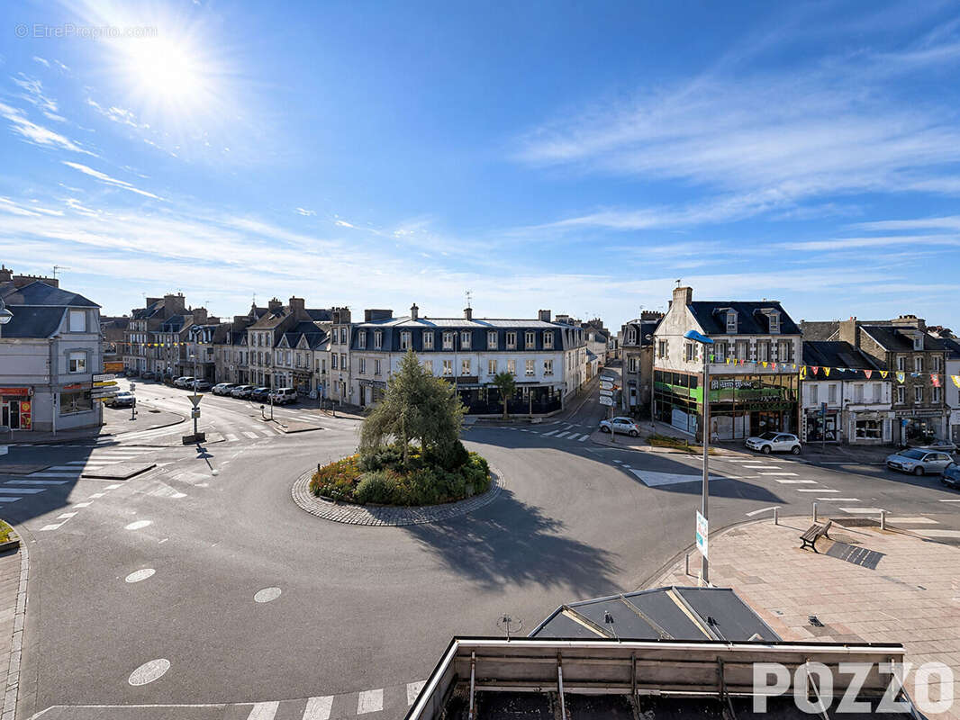A VENDRE - T5 - 114m²  - Centre-ville de GRANVILLE (50400) - photo 4