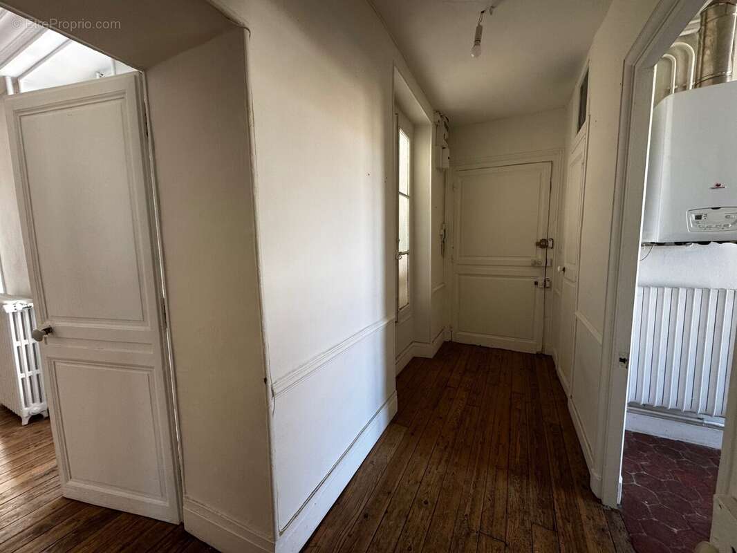 Appartement à FONTAINEBLEAU