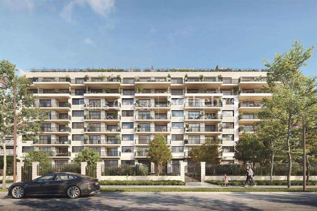Appartement à NEUILLY-SUR-SEINE