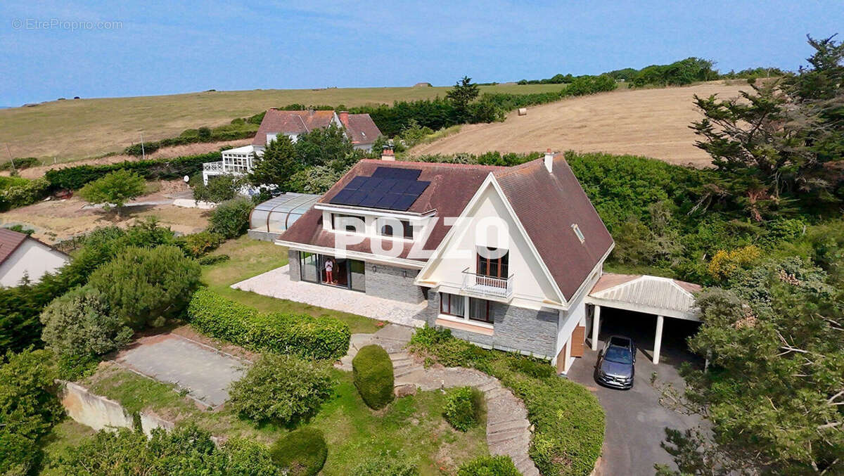 Maison Granville 9 pièce(s) 260 m2 - VUE MER - PISCINE - 7 CHAMBRES - MANDAT CLE - photo 17