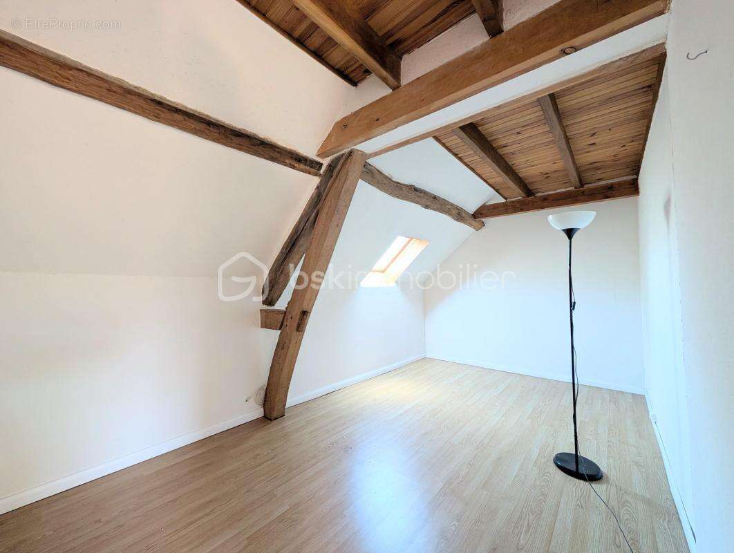 Charme & Authenticité : Magnifique Longère de 184 m² sur 880 m² de terrain - photo 22